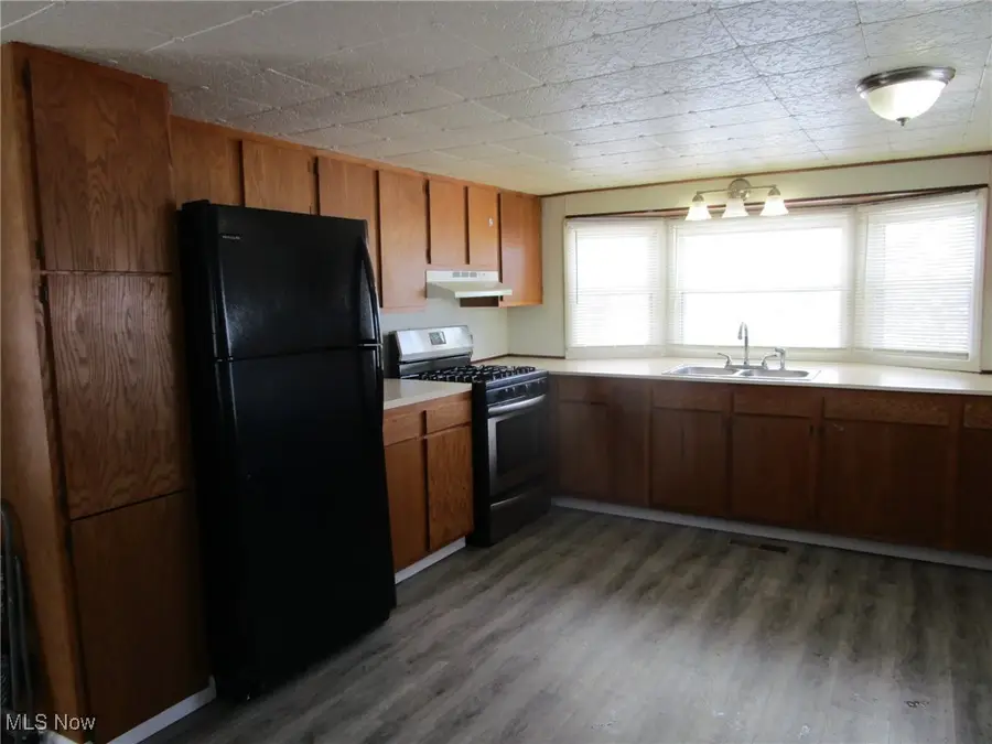 183 1626 E 51st Street, Ashtabula, OH 44004 - #3