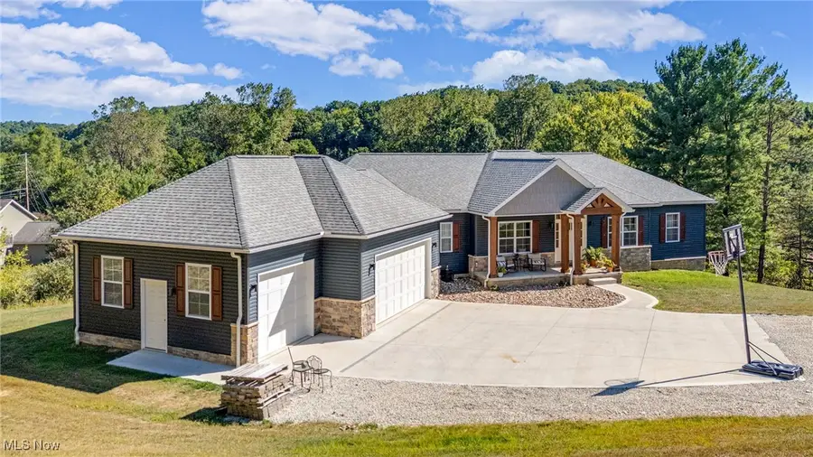 5 Choctaw Trail, Malvern, OH 44644 - Image #2