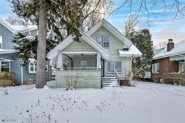 978 Delia Avenue, Akron, OH 44320