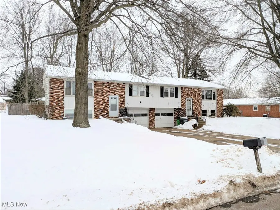 2224 Tennyson Nw Street, Massillon, OH 44646 - Image #2