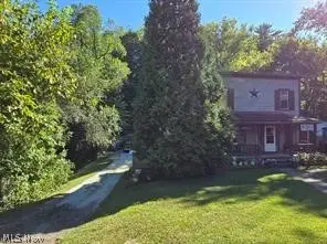 958 Central Avenue, Bellaire, OH 43906