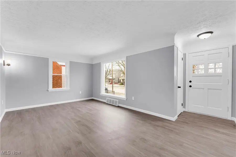 953 Whitby Road, Cleveland Heights, OH 44112 - Image #3