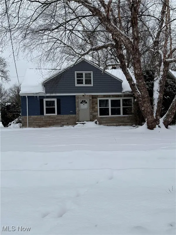 4948 Anderson Road, Lyndhurst, OH 44124