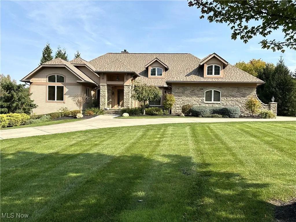 2415 Michelle Court, Willoughby Hills, OH 44094 - #1