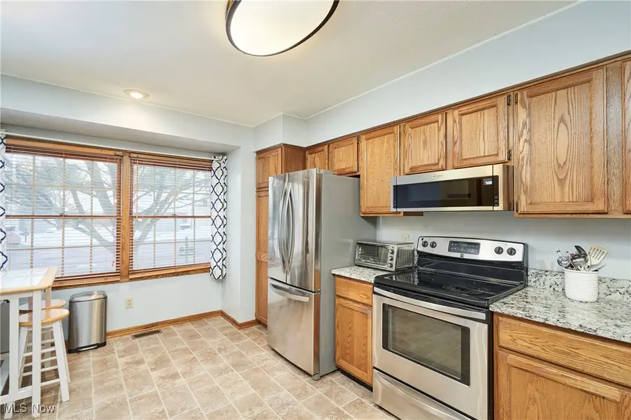 5161 Westwind Nw Circle, North Canton, OH 44720 - Image #3