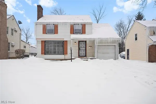 20214 Lanbury Avenue, Warrensville Heights, OH 44122