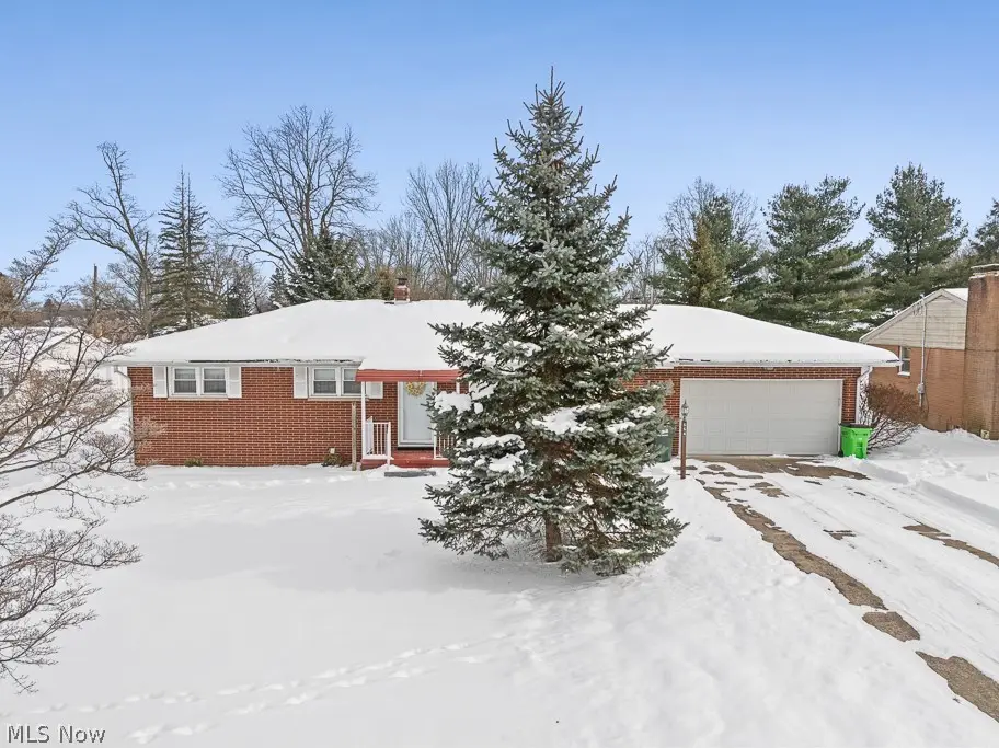 664 Fairview Place, Alliance, OH 44601 - Image #1