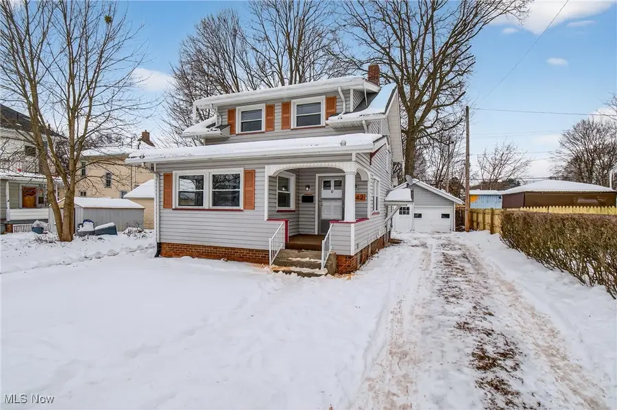 942 11th Ne Street, Massillon, OH 44646 - Image #2