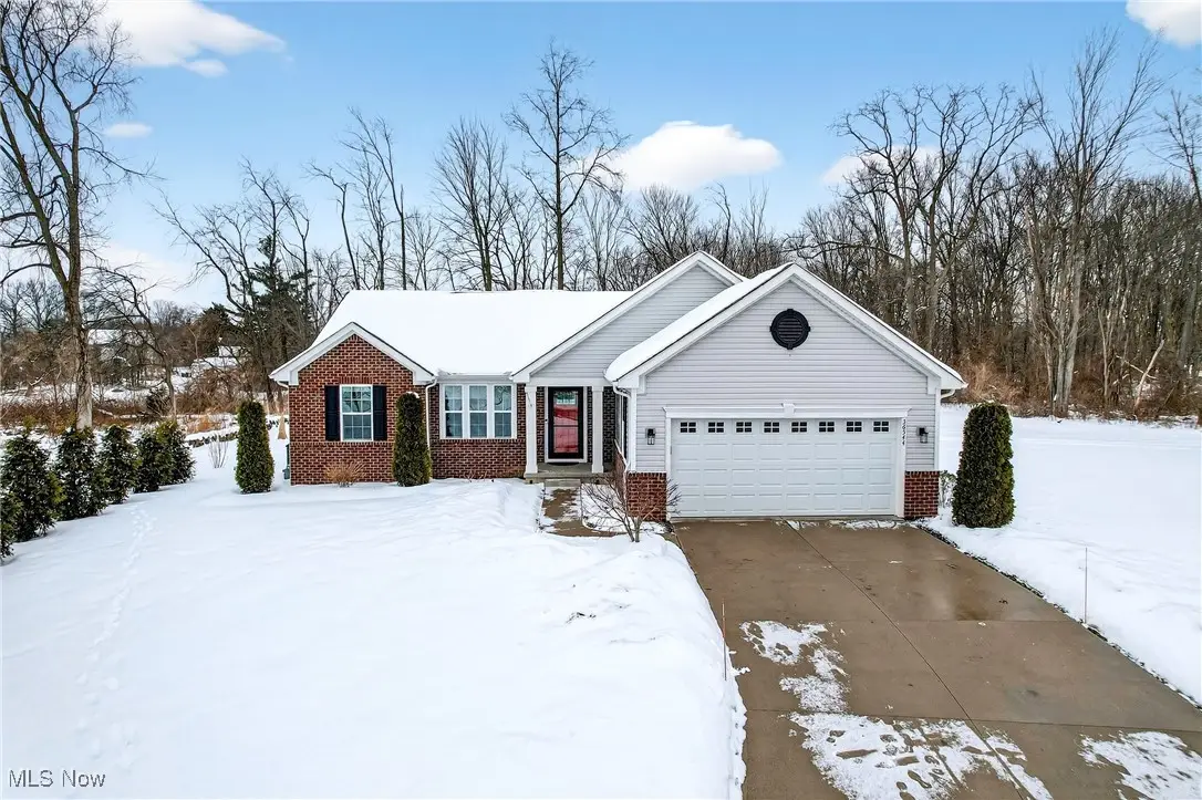 36544 Annie Lane, North Ridgeville, OH 44039 - Image #1