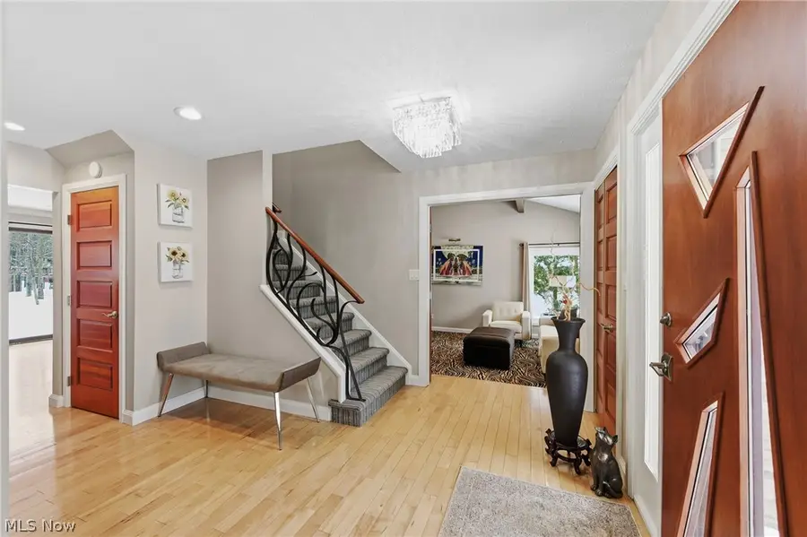 3889 Beechmont Oval, Beachwood, OH 44122 - #2