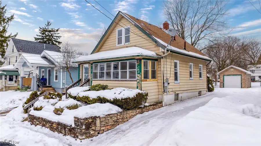 1037 Pitkin Avenue, Akron, OH 44310 - #2