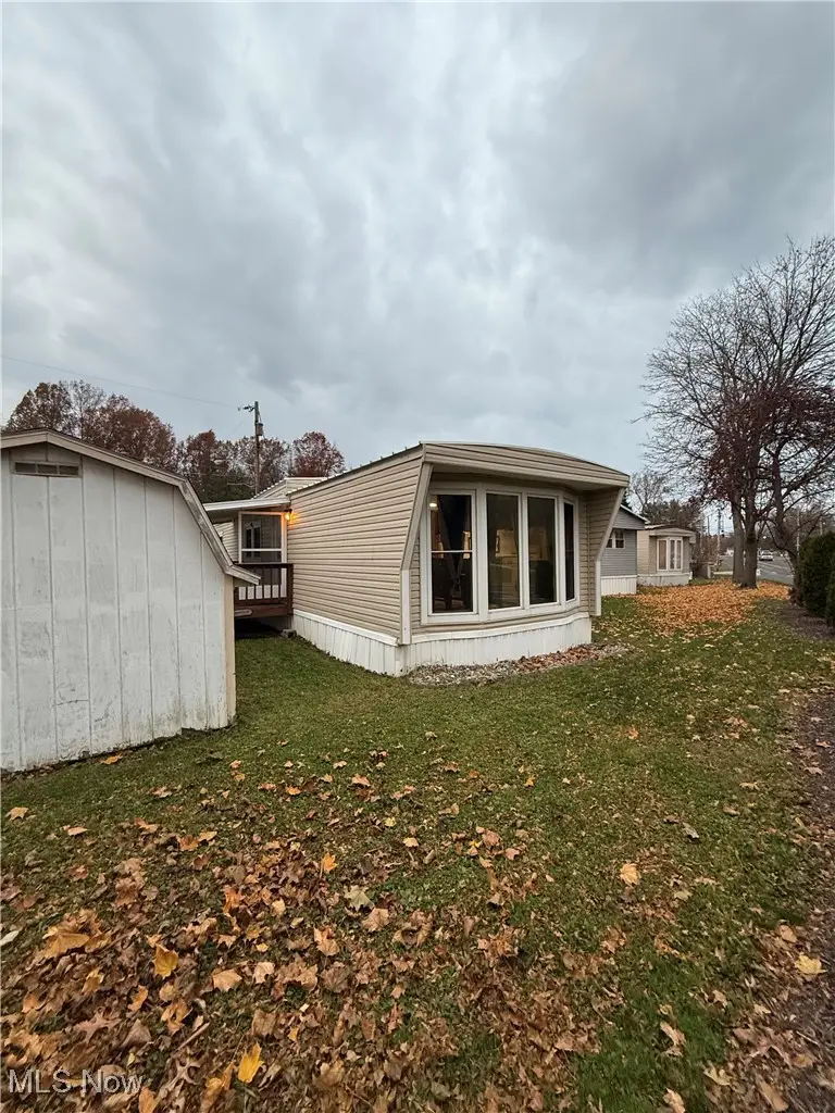 13675 Cleveland Nw Avenue, Uniontown, OH 44685 - Image #2