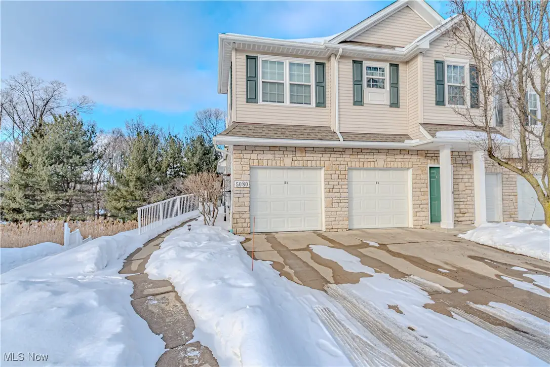 5080 Whispering Oaks Boulevard, Parma, OH 44134 - Image #1