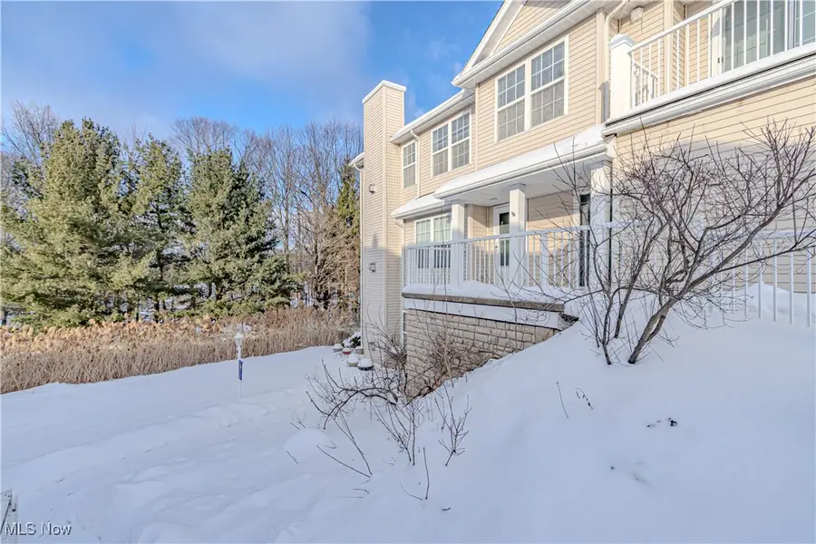 5080 Whispering Oaks Boulevard, Parma, OH 44134 - Image #2