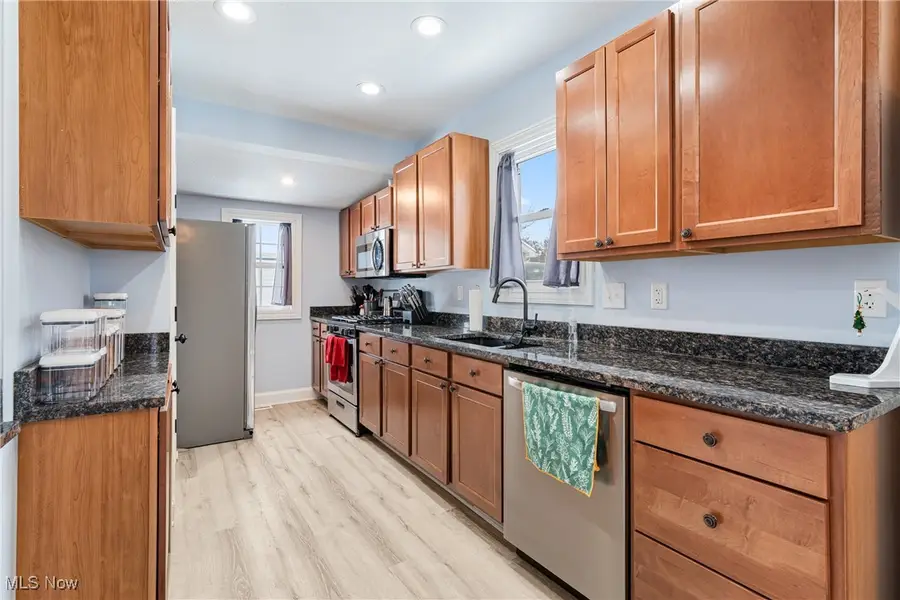 1176 Parkside Drive, Alliance, OH 44601 - Image #3