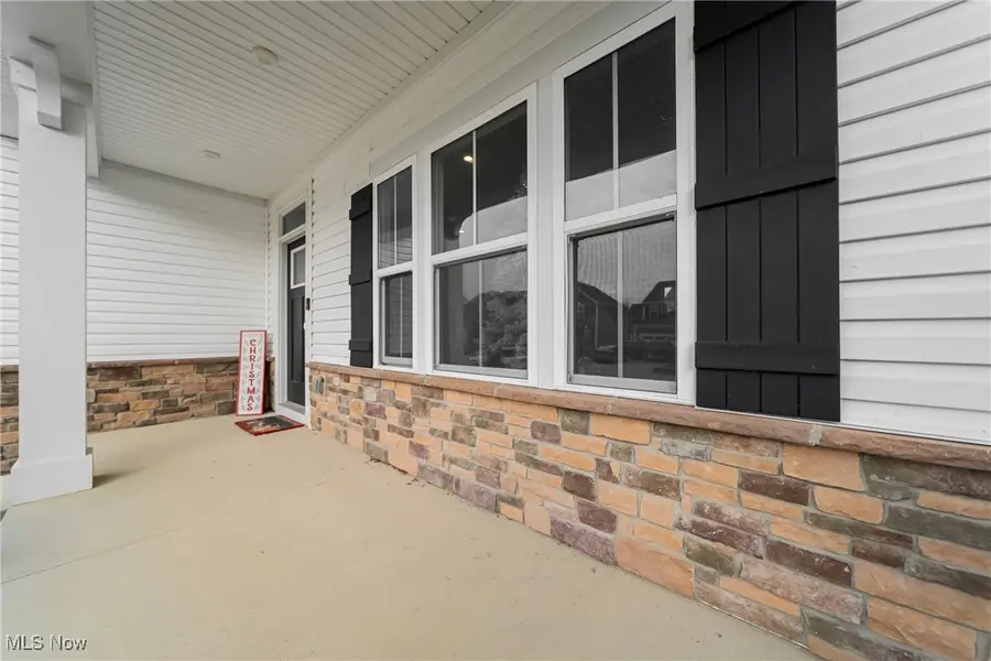 6162 James Drive, Lorain, OH 44053 - Image #2