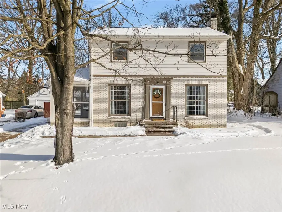 687 Crestview Avenue, Akron, OH 44320 - #2