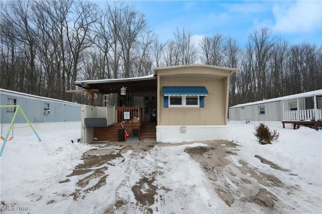 92 Larry Lane, Cortland, OH 44410 - Image #1