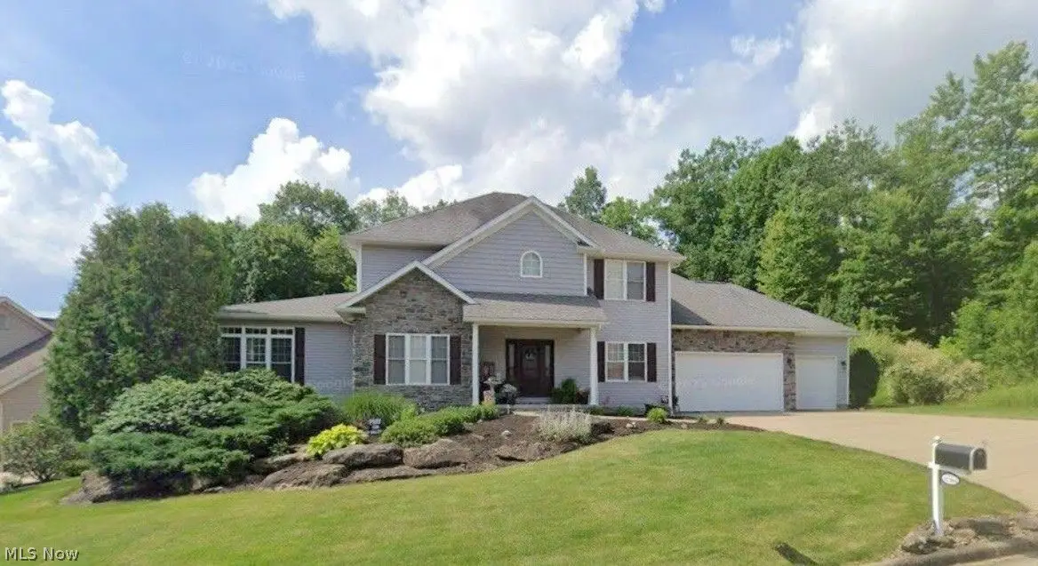 11384 Whitetail Run Nw Street, Bolivar, OH 44612 - Image #1
