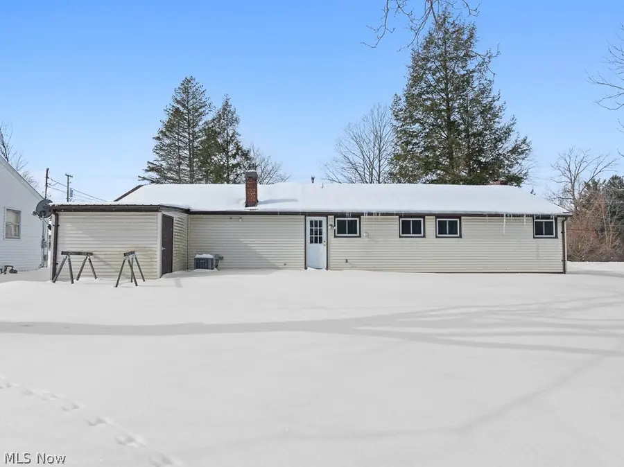 888 Fairfield School Road, Columbiana, OH 44408 - #2