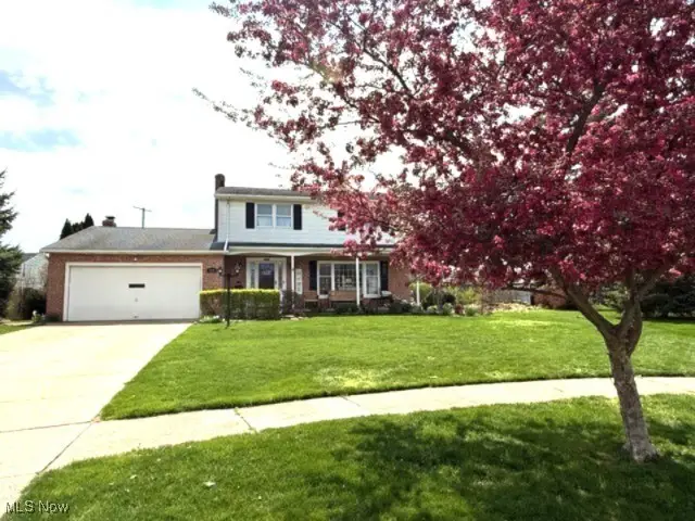 1026 Joy Oval, Seven Hills, OH 44131 - Image #2