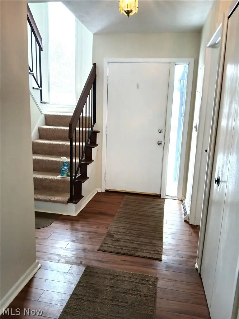 940 Trimble Place, Sagamore Hills, OH 44067 - Image #2