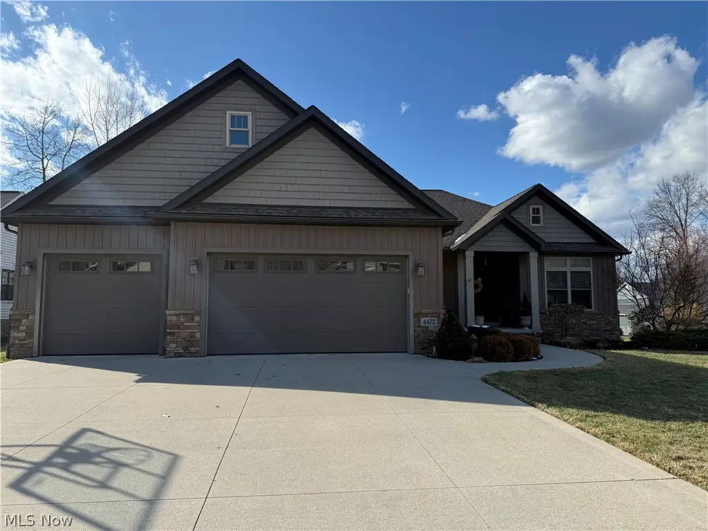 4472 Broadley Circle, Uniontown, OH 44685 - #1