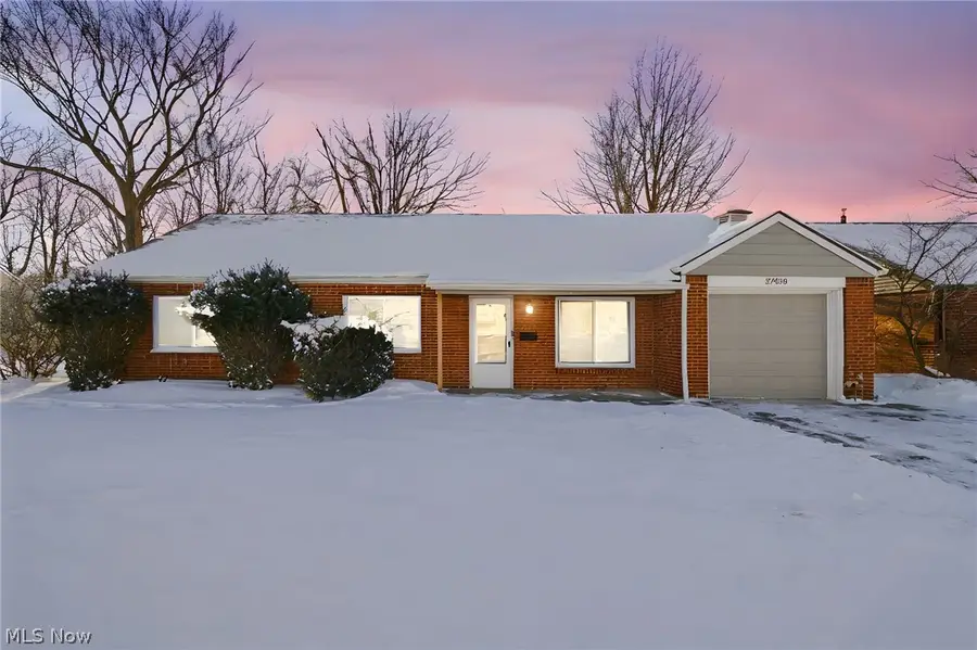 27430 Forestview Avenue, Euclid, OH 44132 - Image #2