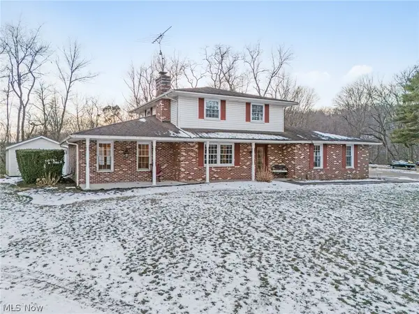 5126 Easton Nw Street, Malvern, OH 44644