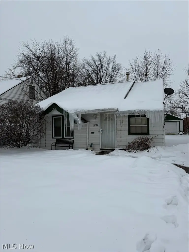 16202 Harvard Avenue, Cleveland, OH 44128 - #1