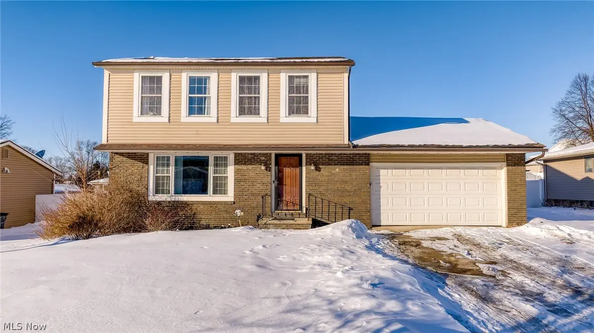 10212 Vienna Drive, Parma, OH 44130 - Image #1