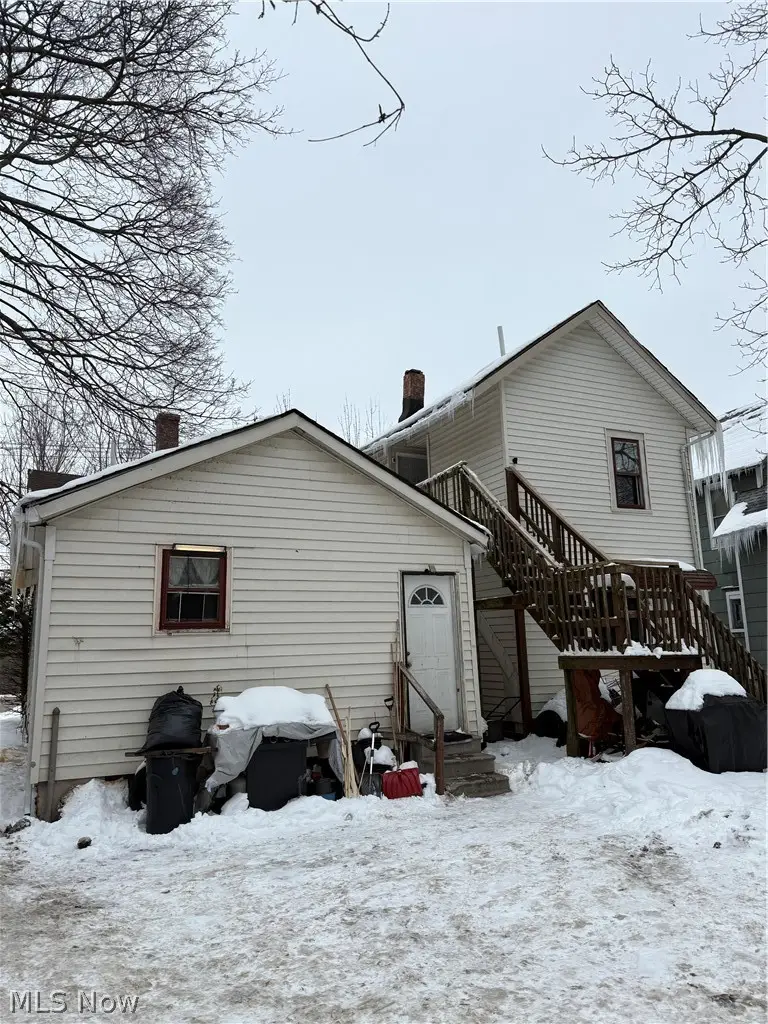 3829 Lake Avenue, Ashtabula, OH 44004 - #2