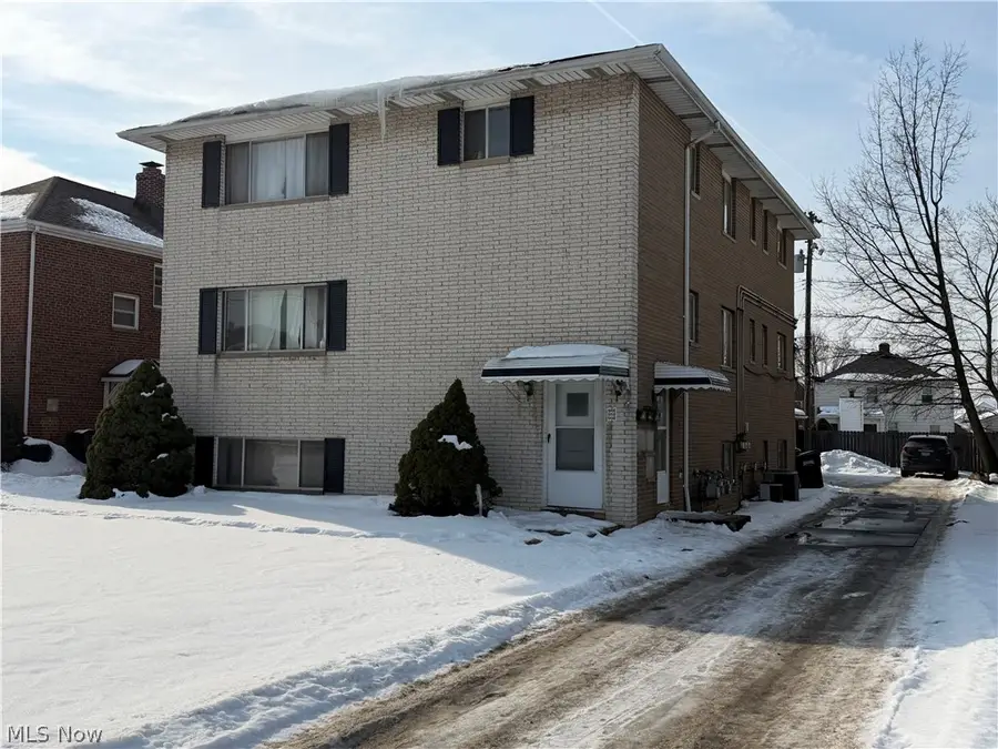 6448 Ridge Road, Parma, OH 44129 - #2