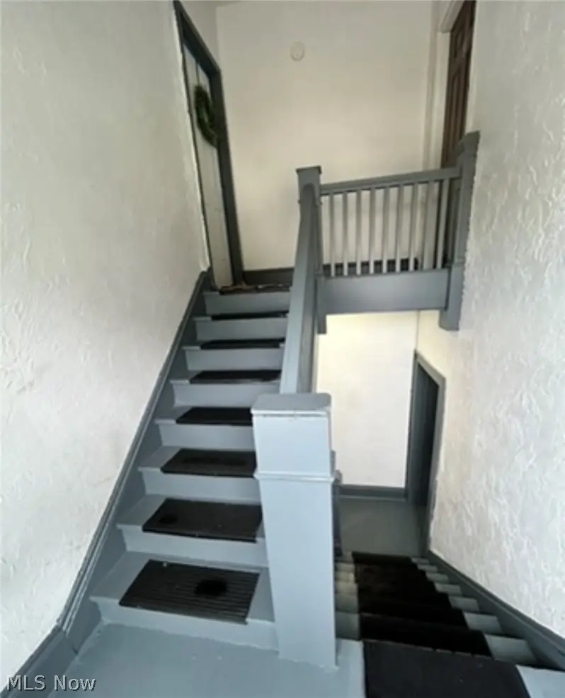 11230 Parklawn Drive, Cleveland, OH 44108 - #2