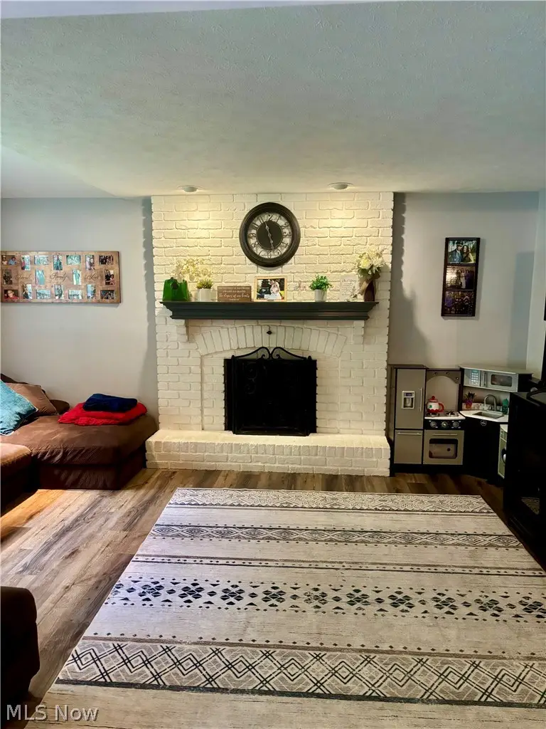 3024 Fallehn Drive, Cortland, OH 44410 - Image #2