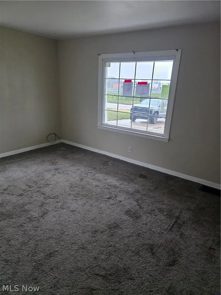 752 Laird Ne Avenue, Warren, OH 44483 - Image #2