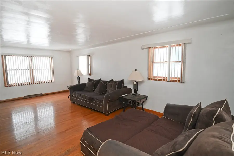 8002 Sigle Lane, Poland, OH 44514 - Image #3