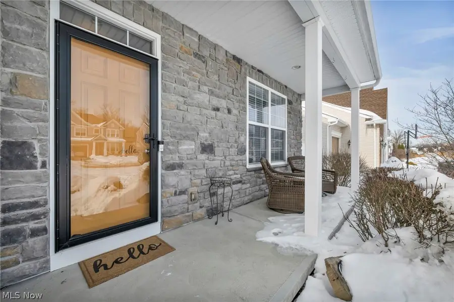 9048 Shady Elm Lane, Olmsted Township, OH 44138 - #3