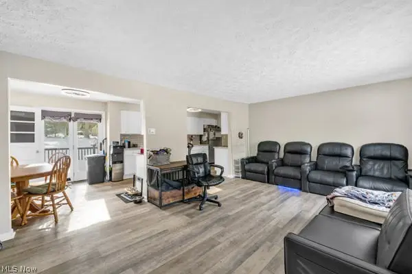 1014 Newton Street, Tallmadge, OH 44278 - #3