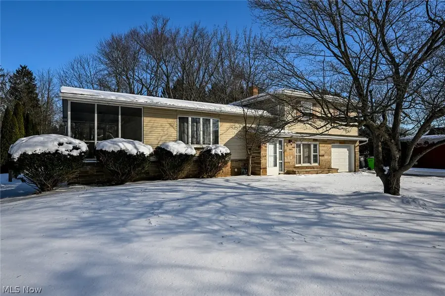 3475 Heckman Nw Street, Uniontown, OH 44685 - Image #3