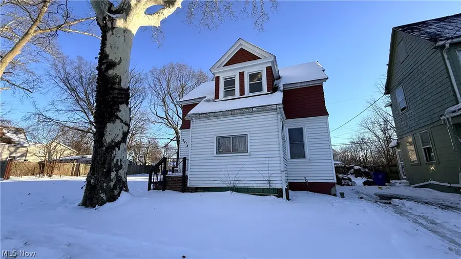 8218 Goodman Avenue, Cleveland, OH 44105 - Image #3