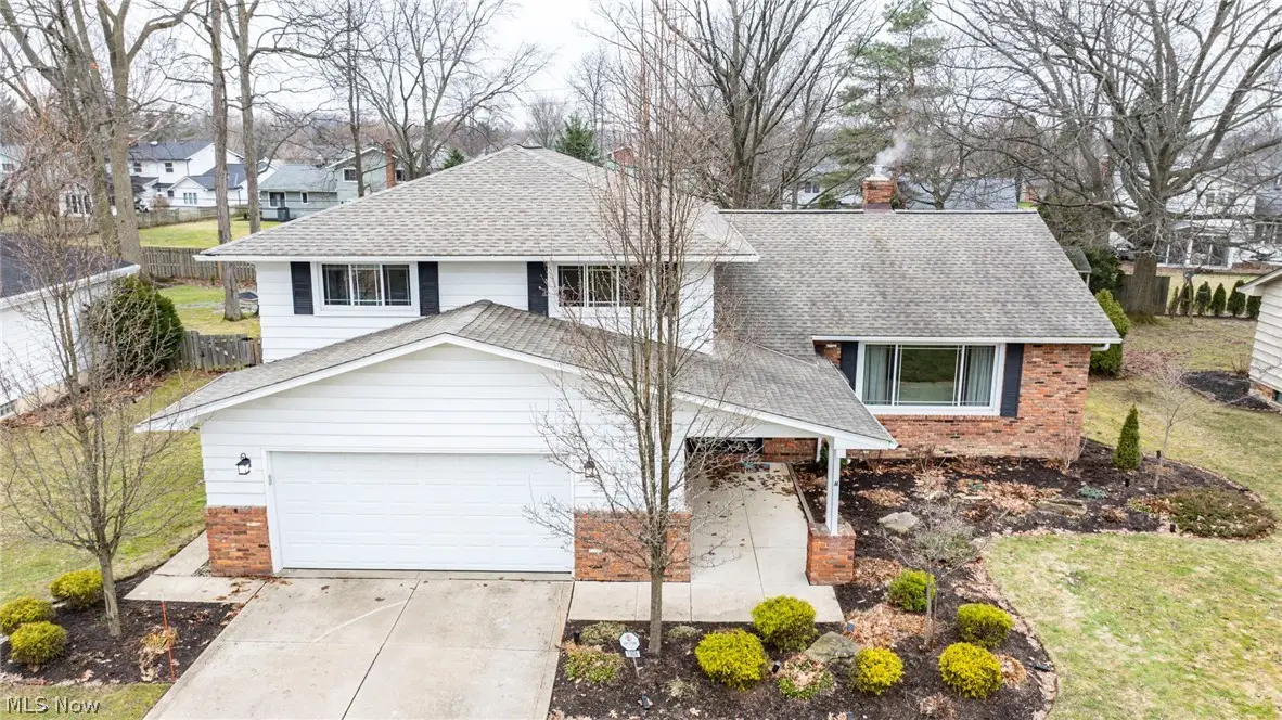 1908 Bromton Drive, Lyndhurst, OH 44124 - #1