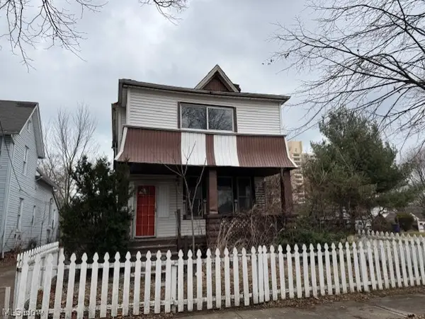 7209 Melrose Avenue, Cleveland, OH 44103