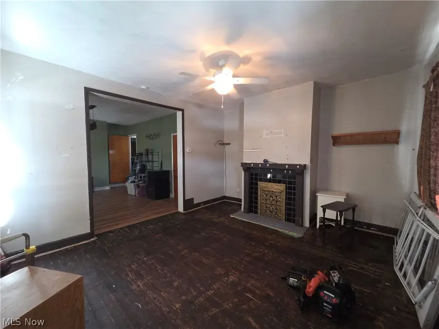 710 Washington Street, Martins Ferry, OH 43935 - #3