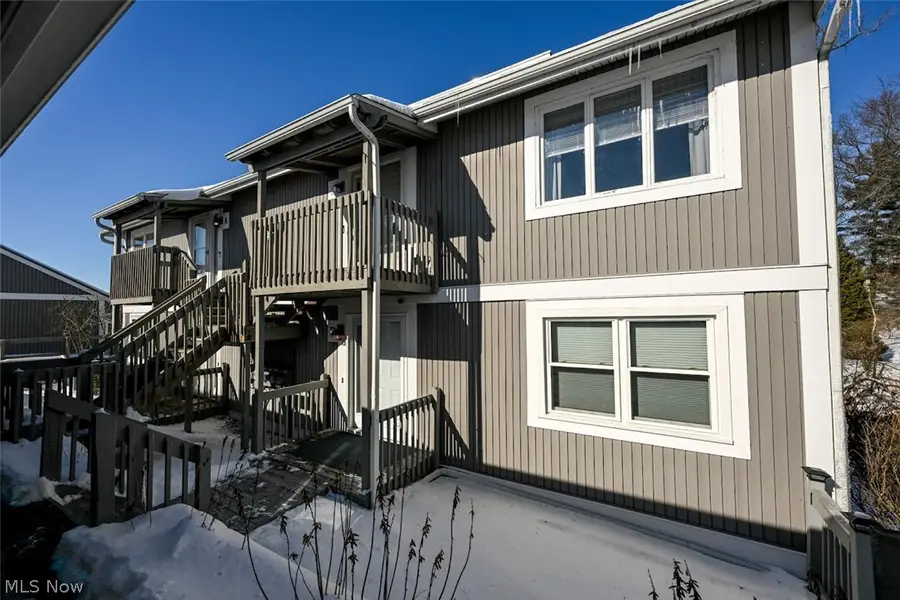 231 Portage Lakes Drive, Akron, OH 44319 - Image #2