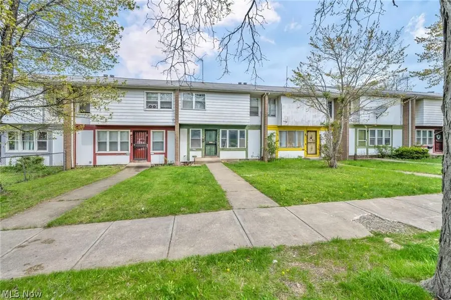 9409 Manor Avenue, Cleveland, OH 44104 - Image #2