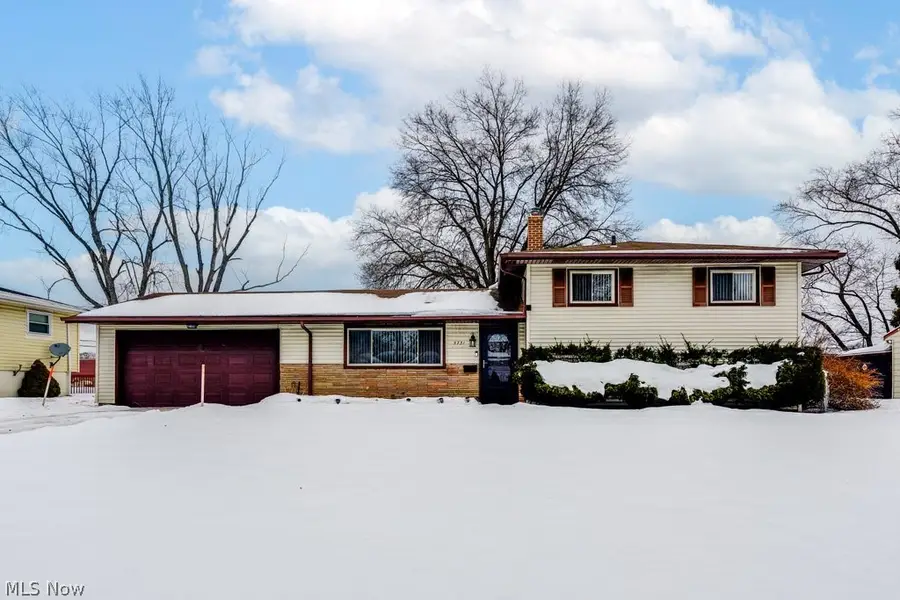 5731 Meadow Lane, Bedford Heights, OH 44146 - #2