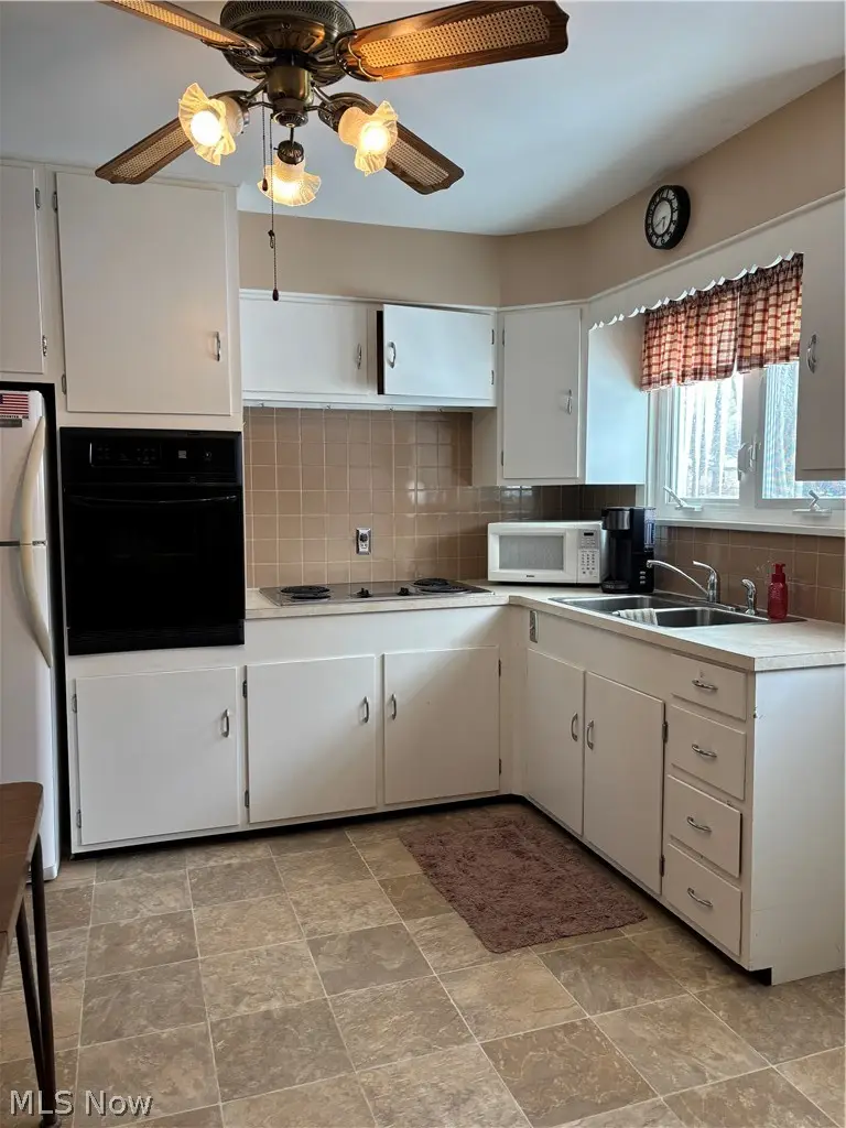 2806 Austinburg, Ashtabula, OH 44004 - #2