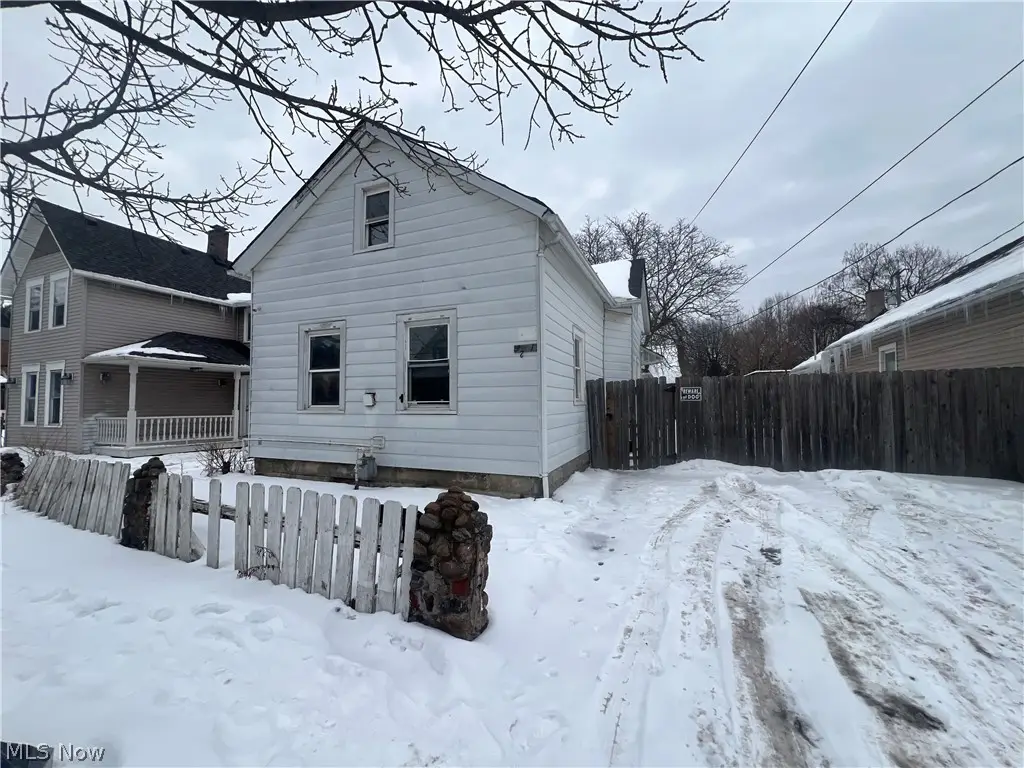 3201 W 50th Street, Cleveland, OH 44102 - Image #1