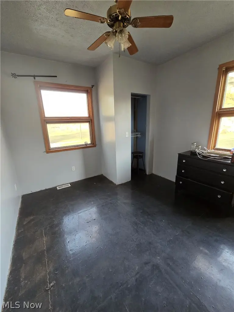 71421 Center Street, Saint Clairsville, OH 43950 - #2